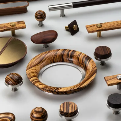 Pulls &amp; Knobs